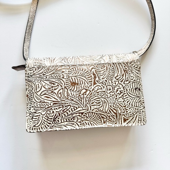 Patricia Nash Metallic Forest Tooled Collection Appricale Leather Crossbody Bag - Picture 11 of 16